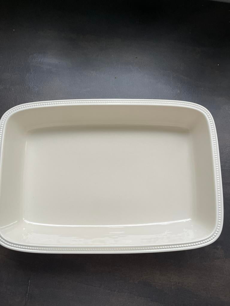 Wedgwood windsor ovenschaal in goede staat, Ophalen of Verzenden, Zo goed als nieuw, Bord(en), Wedgwood