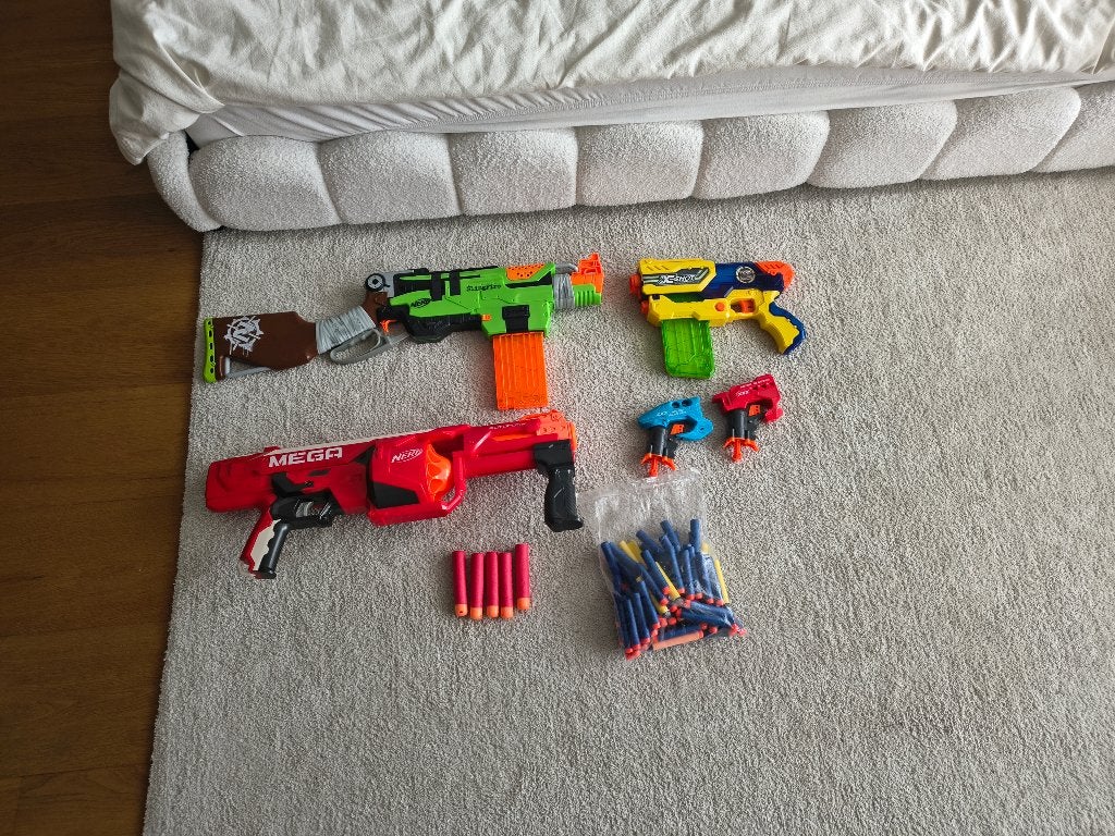 Nerf collection (Slingfire, Rotofury etc.), Kinderen en Baby's, Speelgoed | Buiten | Actiespeelgoed, Ophalen, Zo goed als nieuw