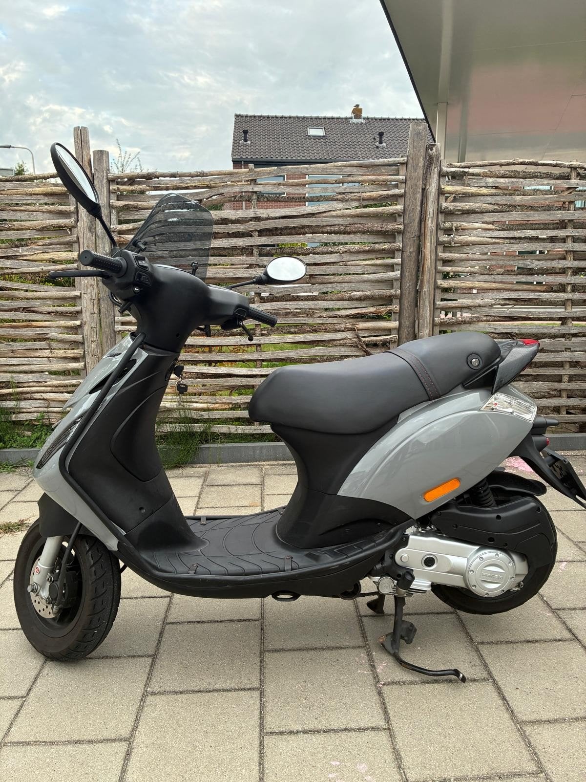 Piaggio Zip SP50 4T 2022, Ophalen, Maximaal 45 km/u, Zip, Benzine