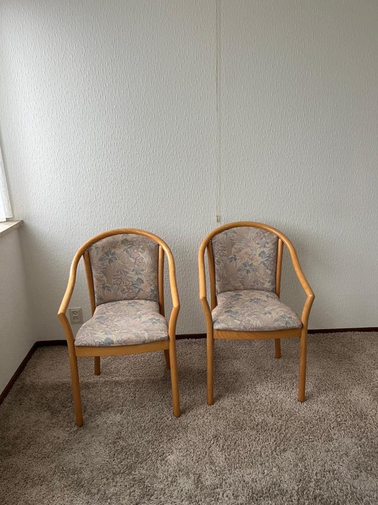 Set van 2 houten stoelen met bloemenstof, Ophalen