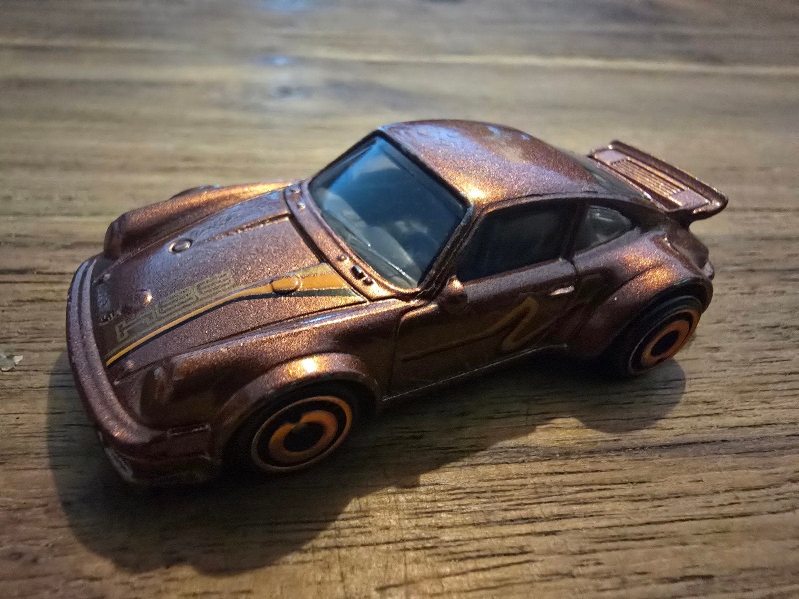Hot Wheels Porsche 934 Turbo RSR 2014 - Koperkleurig, Ophalen of Verzenden, Gebruikt