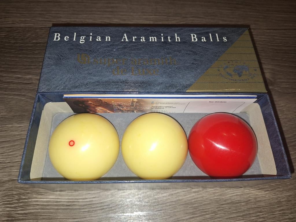 Belgische Aramith Biljartballen - Super Aramith de Luxe, Ophalen of Verzenden, Zo goed als nieuw, Keu of Ballen
