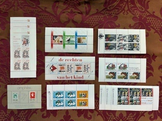 8 blokjes postzegels Nederland, Postzegels en Munten, Postzegels | Nederland, Ophalen of Verzenden, Na 1940, Postfris