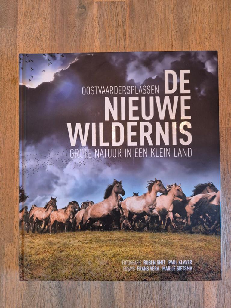 De Nieuwe Wildernis: Grote Natuur in een Klein Land, Ophalen of Verzenden, Zo goed als nieuw, Frans Vera; Ruben Smit; Frans Lanting; Paul Klaver; Marije Si...