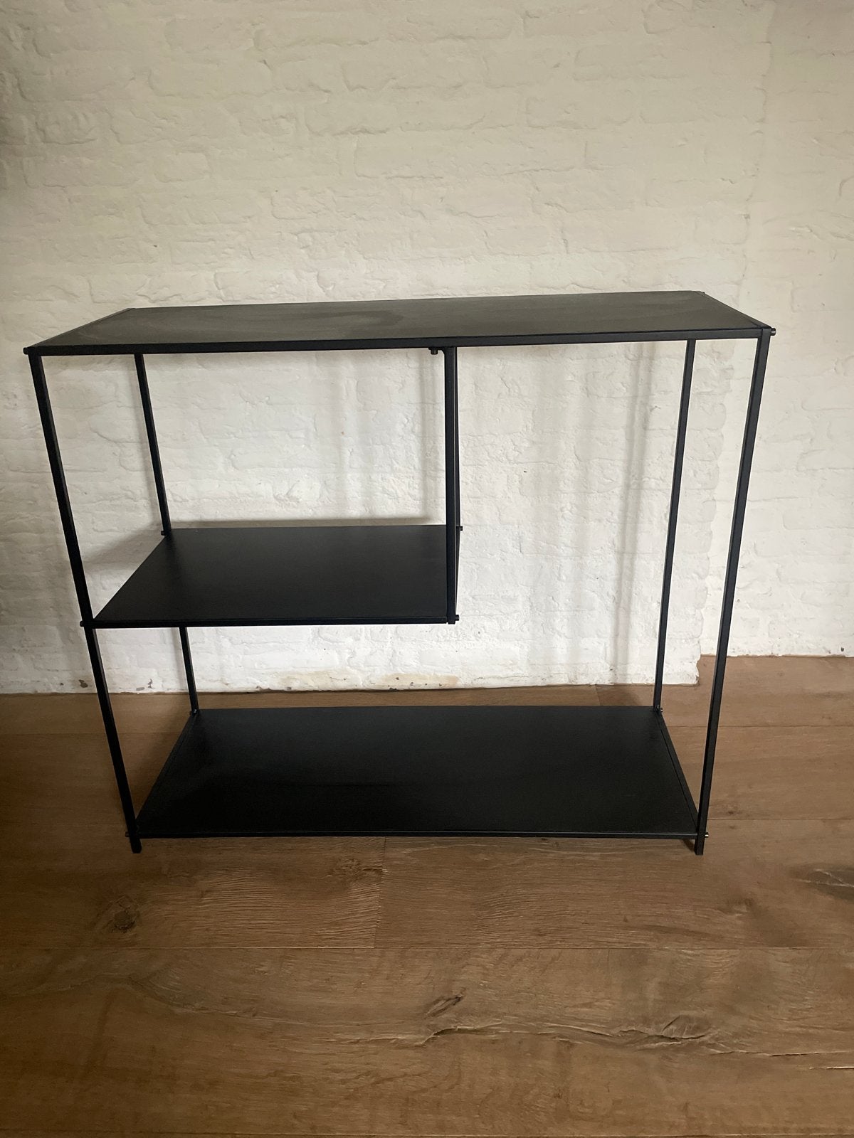 Zwart metalen kastje met 3 planken 70x30x70 cm, Huis en Inrichting, Kasten | Overige, Ophalen, Gebruikt