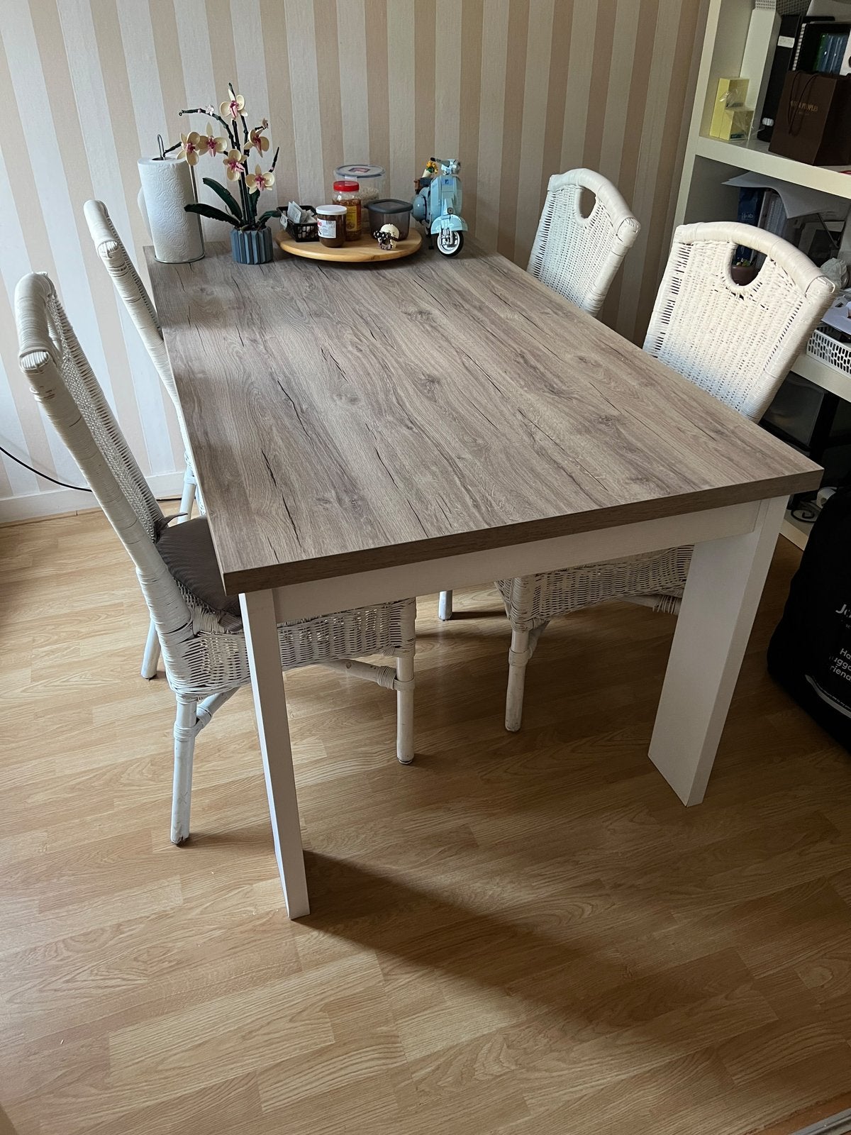 Mooi Eettafel, Ophalen, Gebruikt