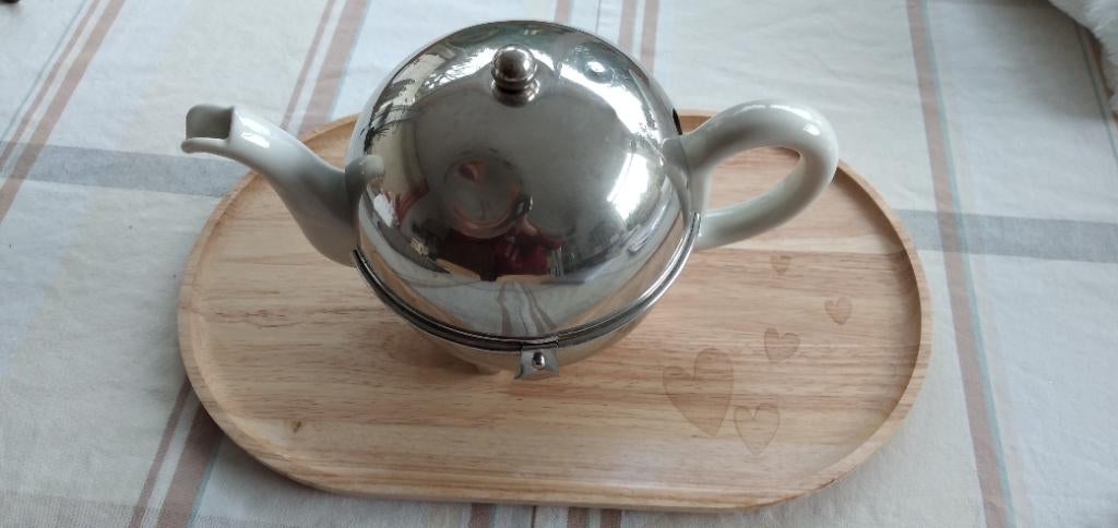 Oude warmhoud theepot, Verzenden