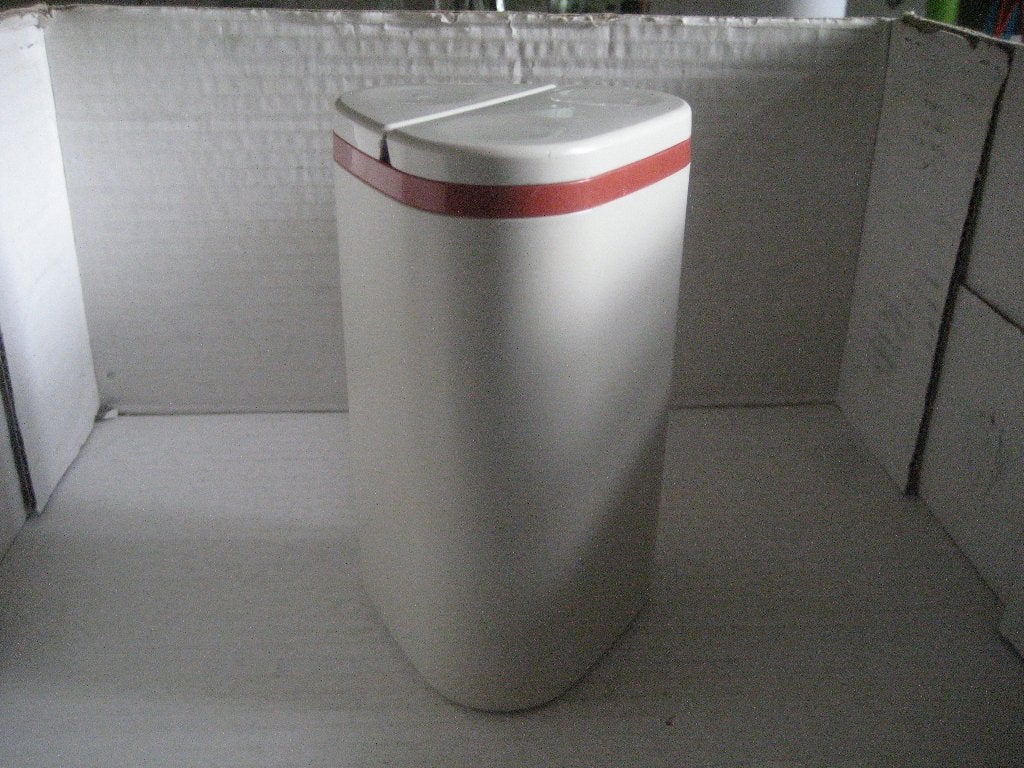 Tupperware Delta strooibus 3 gats crème / wit / bruin, Huis en Inrichting, Keuken | Tupperware, Overige typen, Ophalen of Verzenden