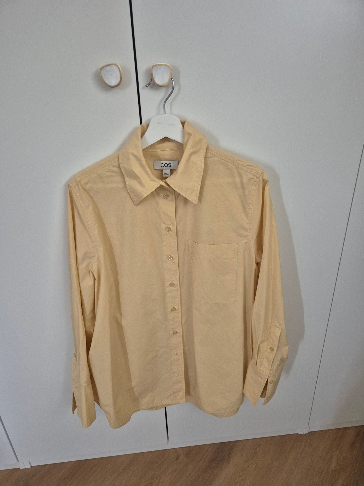 COS blouse, Kleding | Dames, Blouses en Tunieken, Maat 38/40 (M), COS, Geel, Ophalen of Verzenden