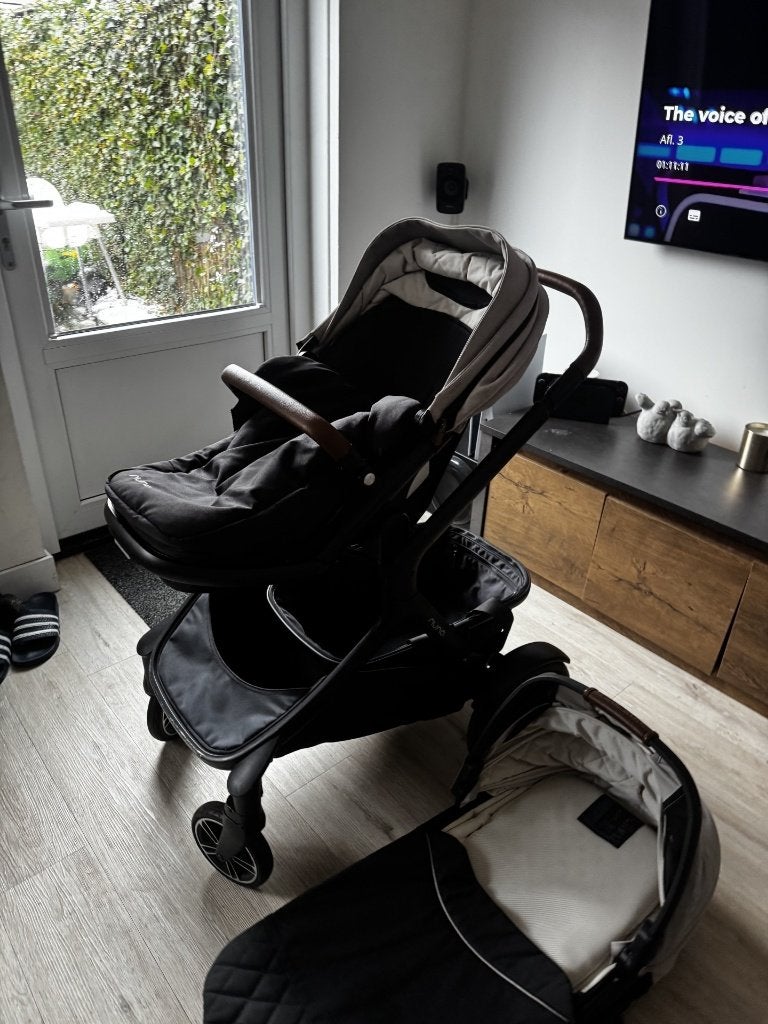 Nuna Demi Grow Kinderwagen Complete Set | Inclusief Reiswieg, Gebruikt, Duowagen, Combiwagen, Ophalen