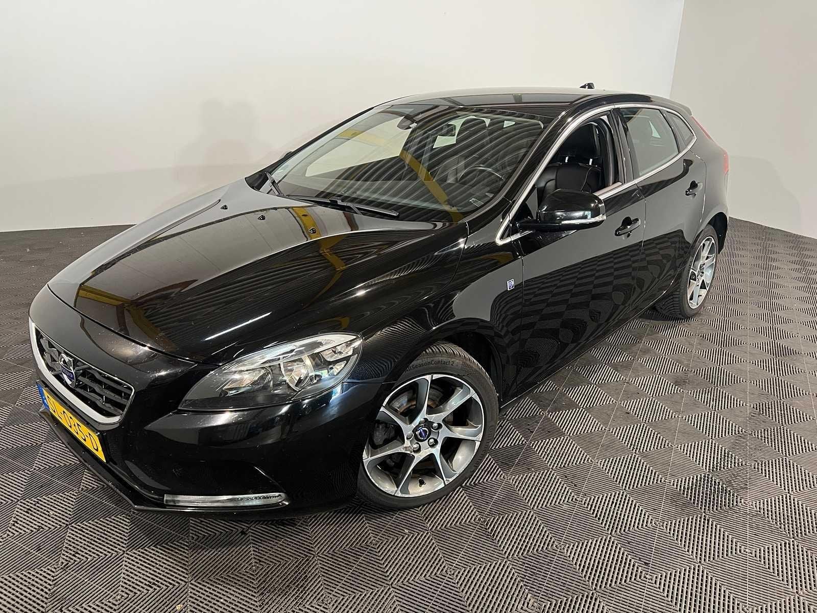 Volvo V40 2.0 D2 Ocean Race, Voorwielaandrijving, 28 km/l, Gebruikt, Euro 6