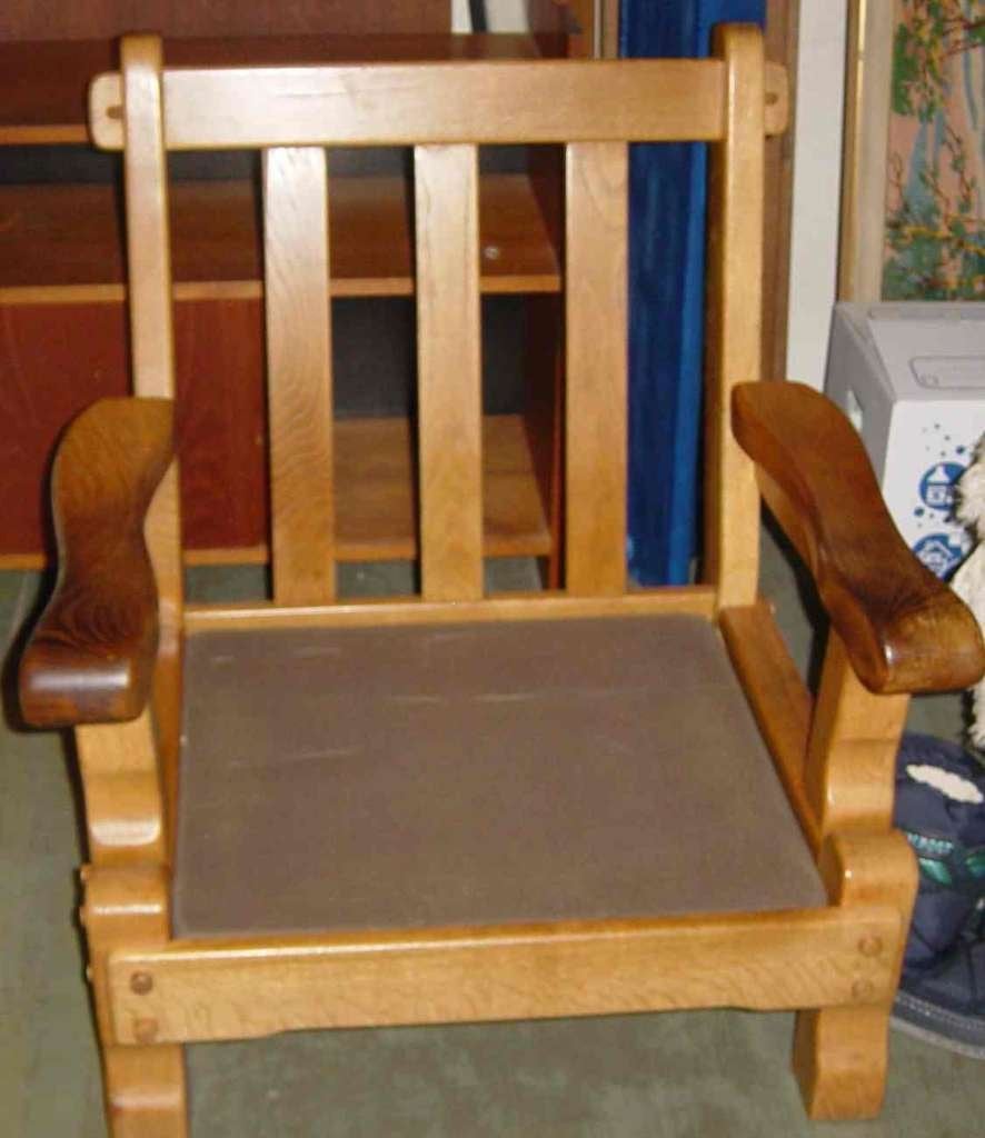 Eikenhouten fauteuil van Meubelfabriek Oisterwijk, Ophalen, Gebruikt, 75 tot 100 cm, 50 tot 75 cm