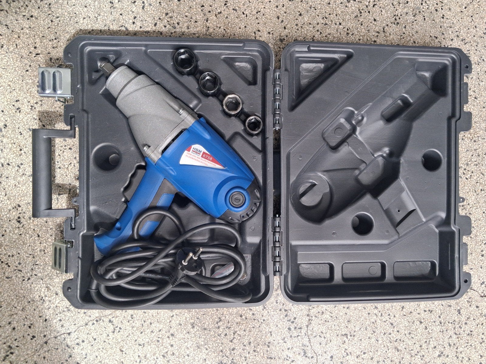 TeKoop - HBM 450Nm Slagmoersleutel, Ophalen, Zo goed als nieuw, Overige typen