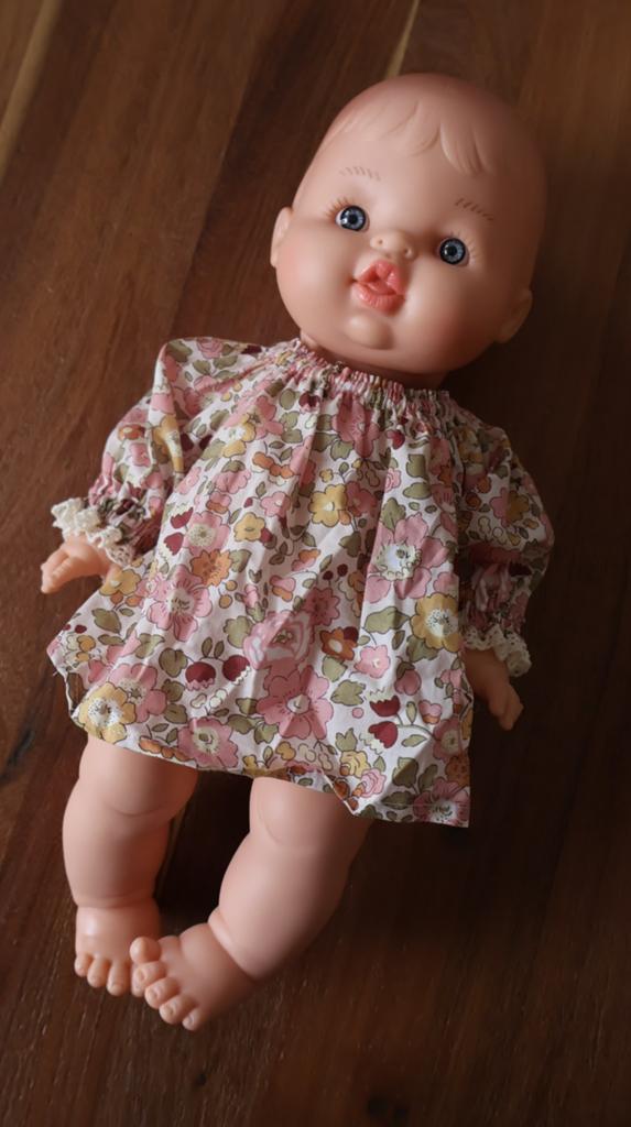 Poppenkind jurkje 002, Kinderen en Baby's, Speelgoed | Poppen, Ophalen of Verzenden, Nieuw