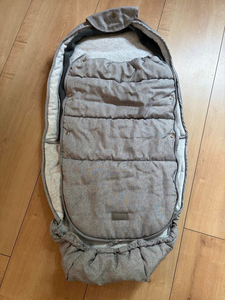Warme voetenzak voor kinderwagen - Grijs, Ophalen, Zo goed als nieuw, Kinderwagen, Overige merken