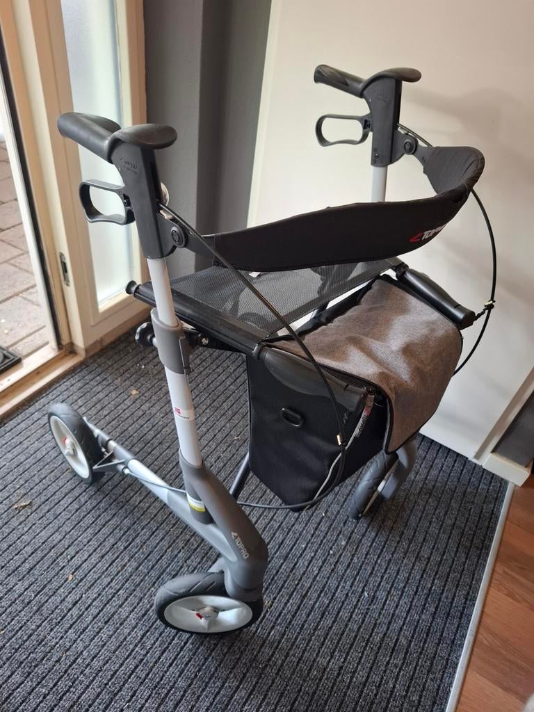 Rollator Topro Troja 5G Zilver Medium, Diversen, Rollators, Ophalen