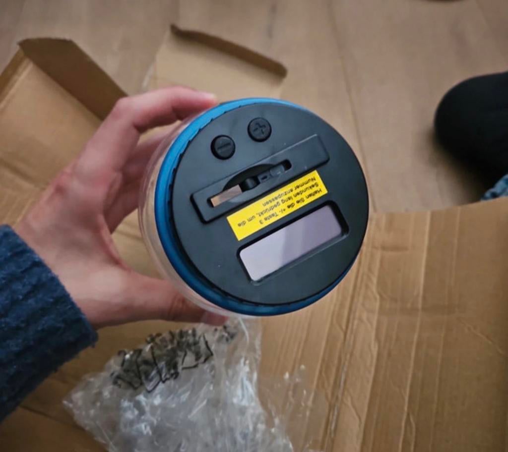 Digitale spaarpot met muntenteller - Nieuw in doos, Verzamelen, Spaarpotten, Ophalen of Verzenden, Nieuw, Kunststof, Overige thema's