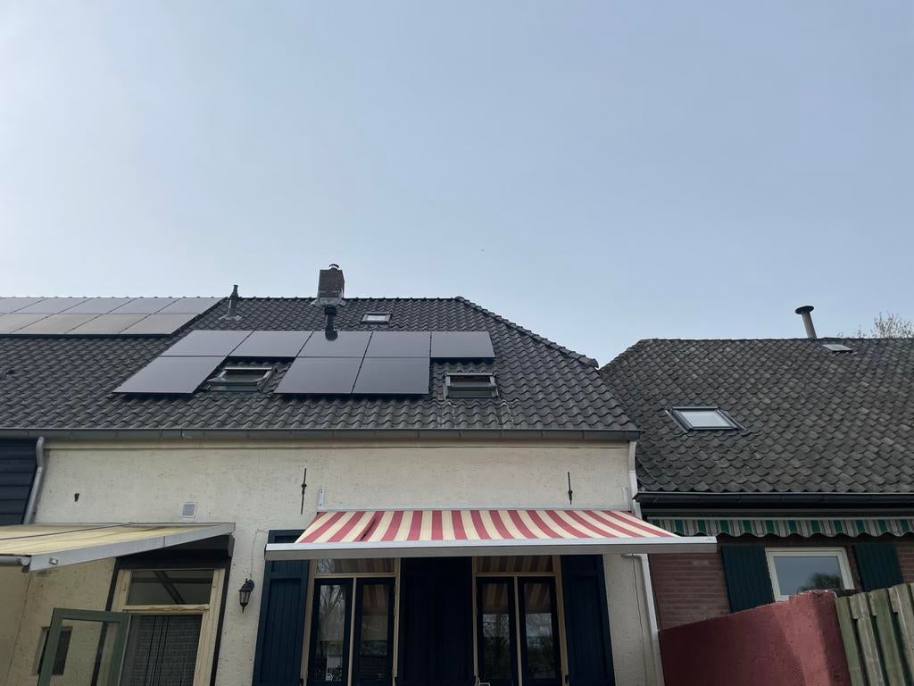 Zonnescherm rood/geel gestreept - GRATIS, Ophalen, Gebruikt, Elektrisch, 150 tot 300 cm