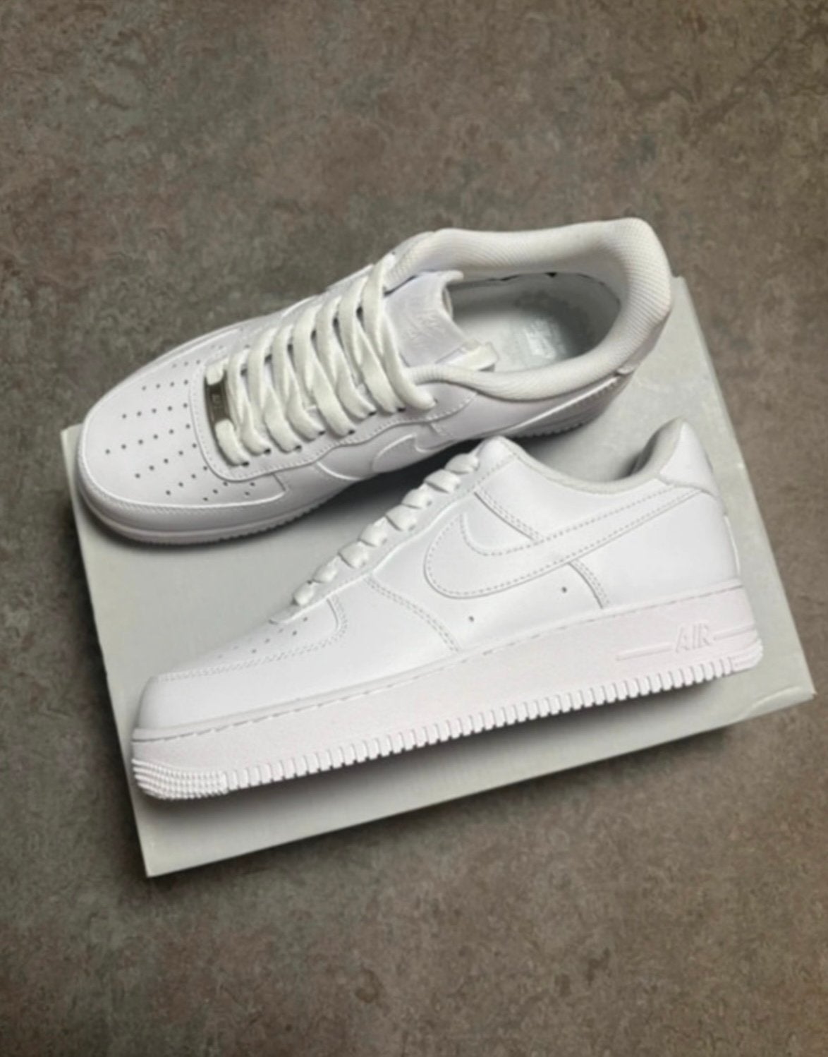 Nike Air Force 1 '07 Wit | Maat 44,5 | Gloednieuw, Kleding | Heren, Schoenen, Wit, Nike, Nieuw, Ophalen of Verzenden