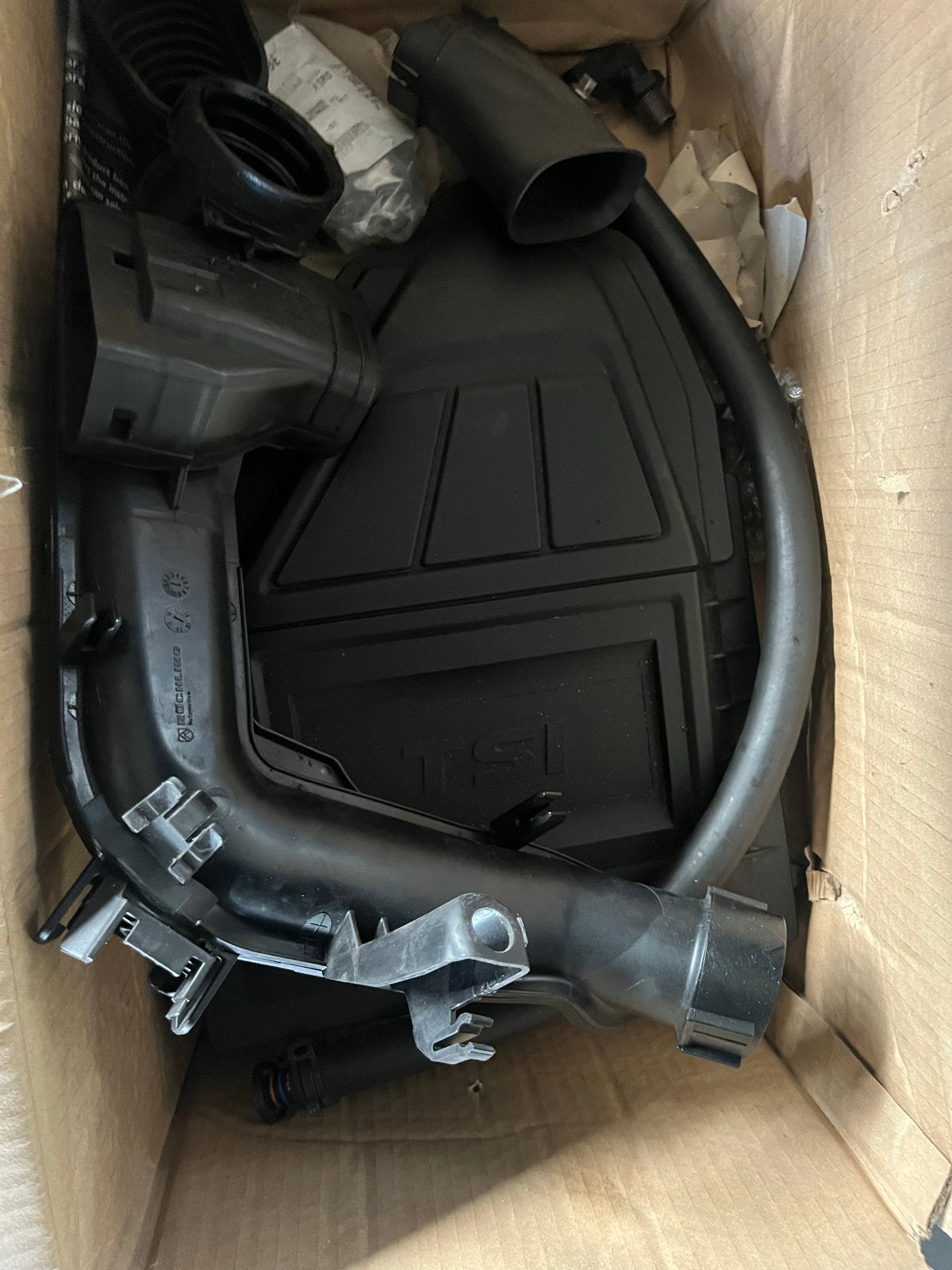 Volkswagen Up TSI luchtfilter met buis, Ophalen, Gebruikt, Volkswagen