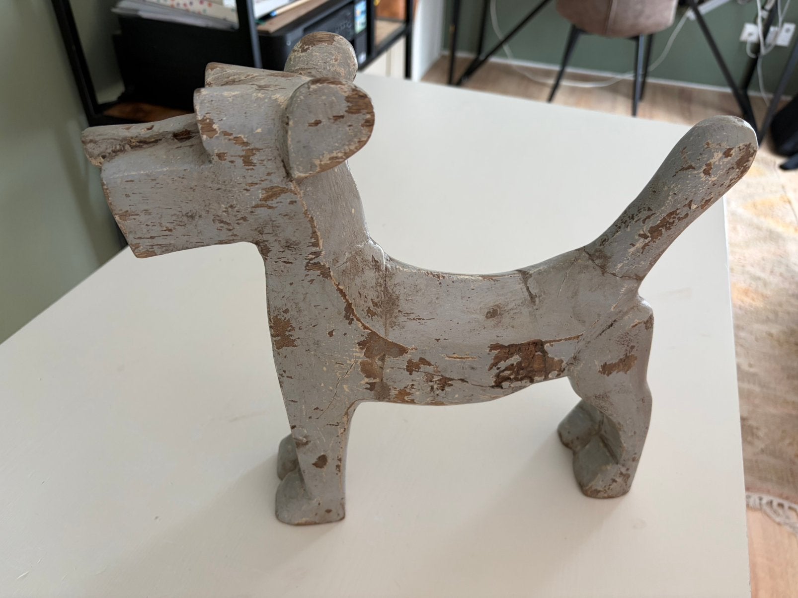 Houten hond / terriër van By Mooss, Ophalen of Verzenden, Zo goed als nieuw
