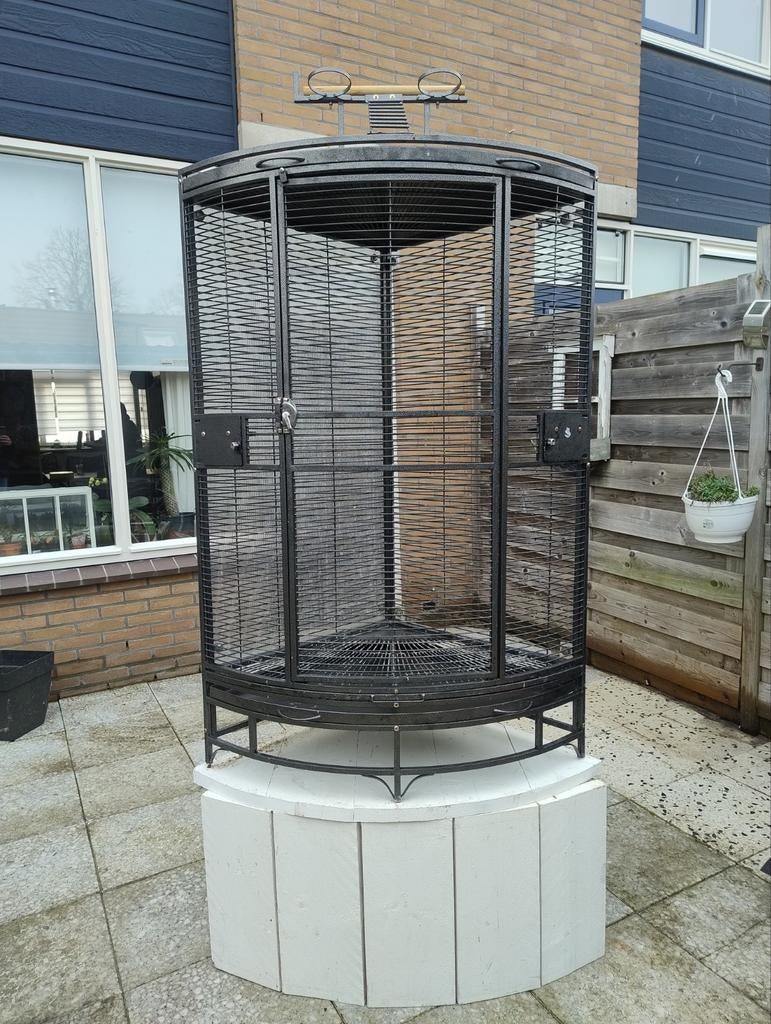 Strong Papegaaienkooi Villa Nadia XL, Ophalen, Gebruikt, Metaal, Vogelkooi