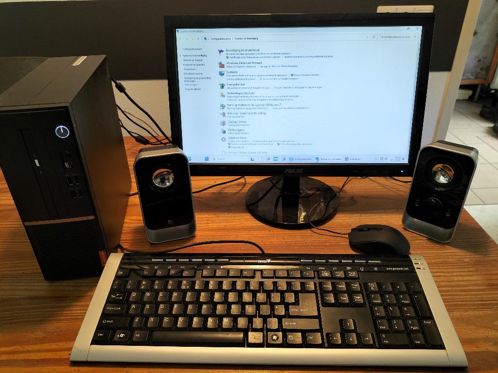 Lenovo desktop, Ophalen, 256 GB, 8 GB, Zo goed als nieuw