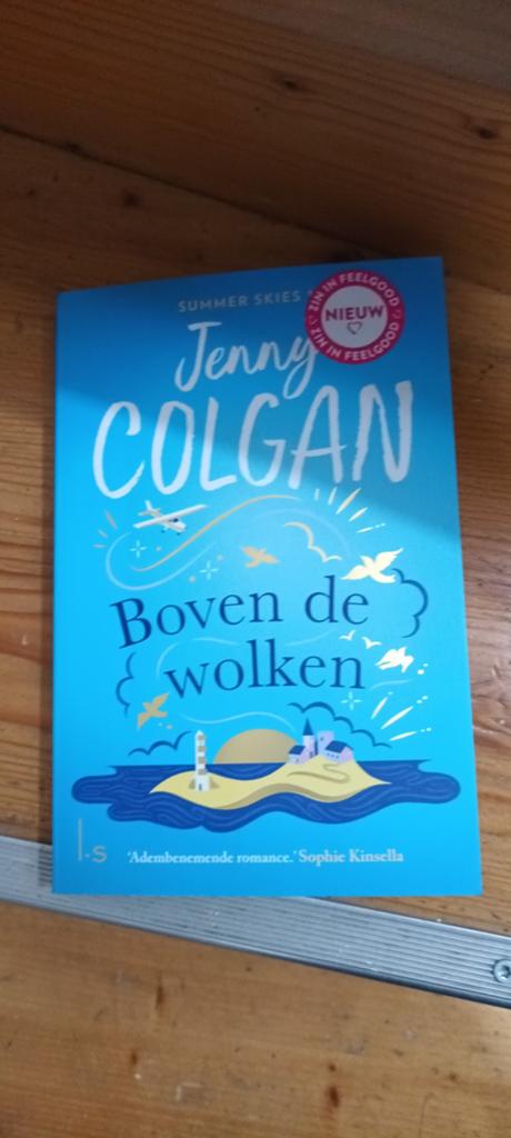 Jenny Colgan - Boven de wolken (Summer Skies), Ophalen of Verzenden, Nieuw, Jenny Colgan, Nederland