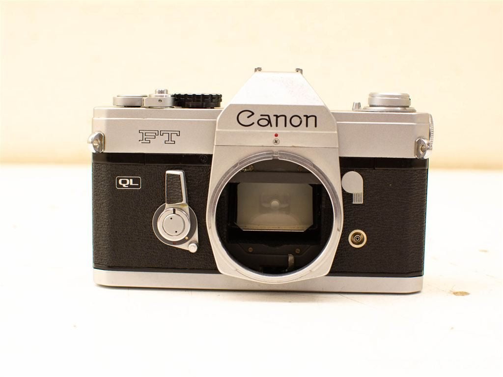 Canon FT camera 35938