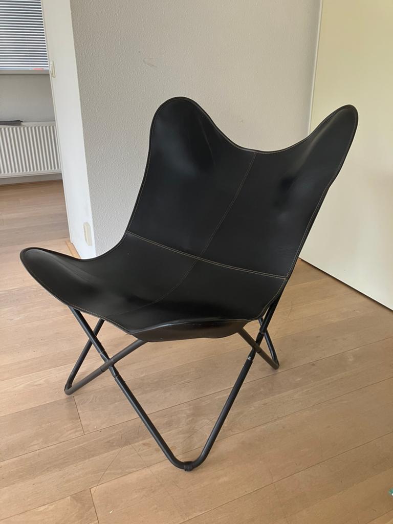 Vlinderstoel, Ophalen, Zo goed als nieuw, Bruin, Eén
