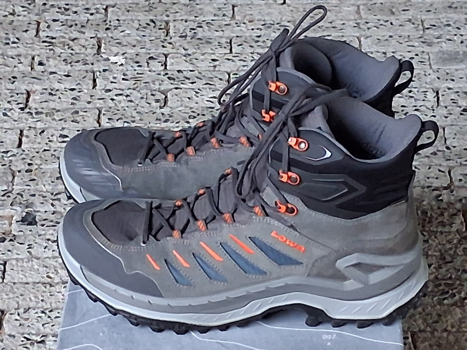 Lowa Innovo GTX Mid wandelschoenen - Maat 45, Ophalen of Verzenden, Zo goed als nieuw, Schoenen