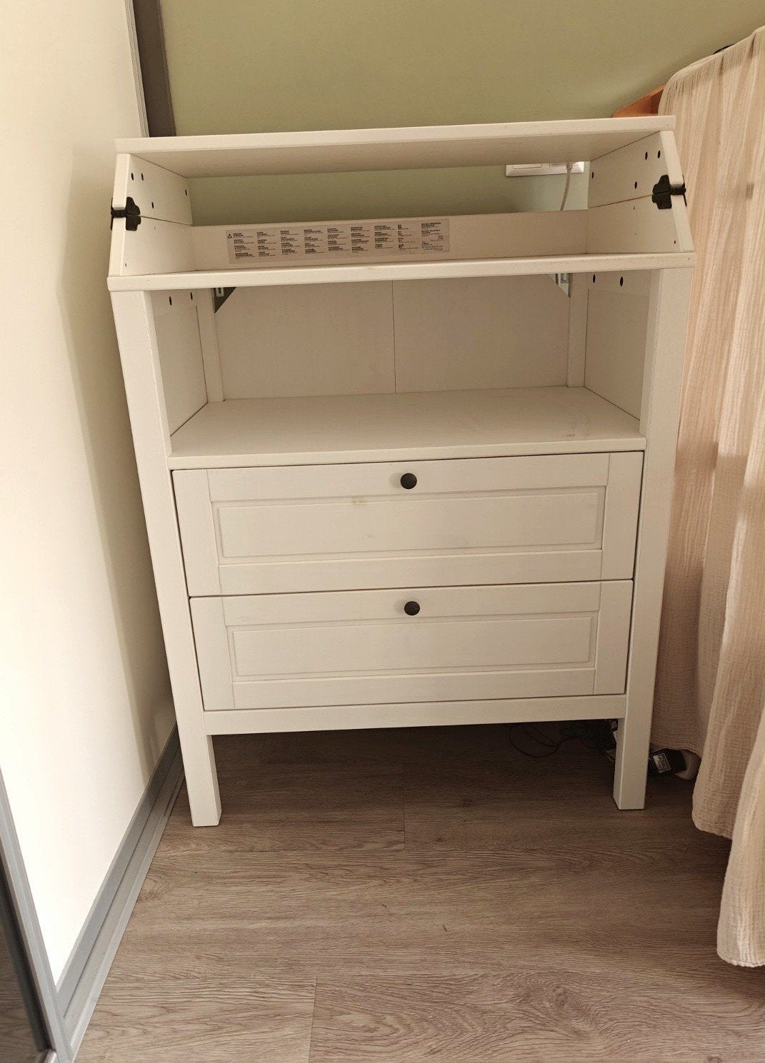 IKEA SUNDVIK commode wit – 2 lades & opklapbaar, Kinderen en Baby's, Ophalen, Gebruikt, 50 tot 70 cm, 100 cm of meer