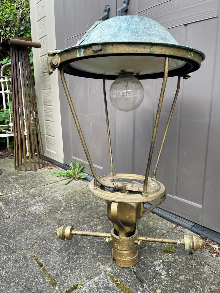 Antieke kap lantaarn / Buitenverlichting., Tuin en Terras, Ophalen, Staande lamp, X, 50 tot 250 watt