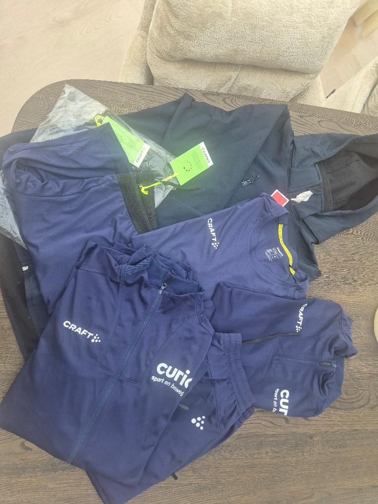 Curio sport en bewegen kledingset, Blauw, Nieuw, Overige maten, Ophalen of Verzenden