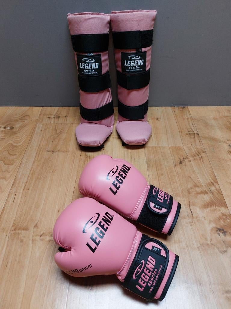 Kickboks Set Kids (Legend Sports) Roze 4-OZ, Maat XS of kleiner, Ophalen of Verzenden, Zo goed als nieuw, Overige
