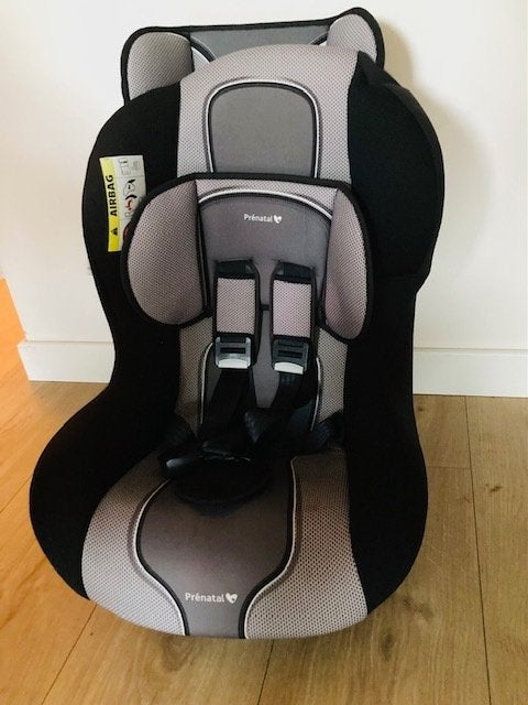 Auto Stoeltje, Kinderen en Baby's, Verstelbare rugleuning, Autogordel, 9 t/m 18 kg, Zo goed als nieuw