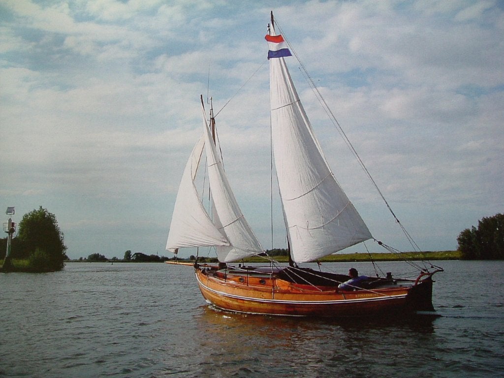 Nederlandse jachten 1875 - 1975., E. Spits, Ophalen of Verzenden, Zo goed als nieuw, Overige onderwerpen