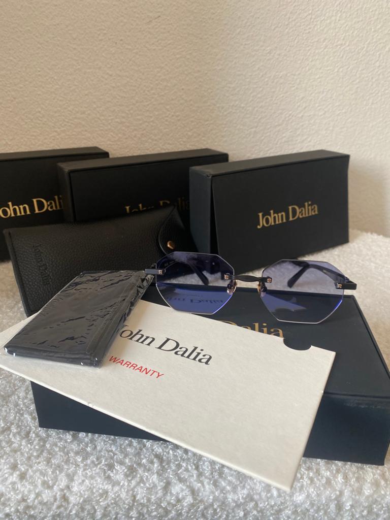 john dalia, Sieraden, Tassen en Uiterlijk, Zonnebrillen en Brillen | Heren, Ophalen of Verzenden, Zo goed als nieuw, Zwart, Overige merken