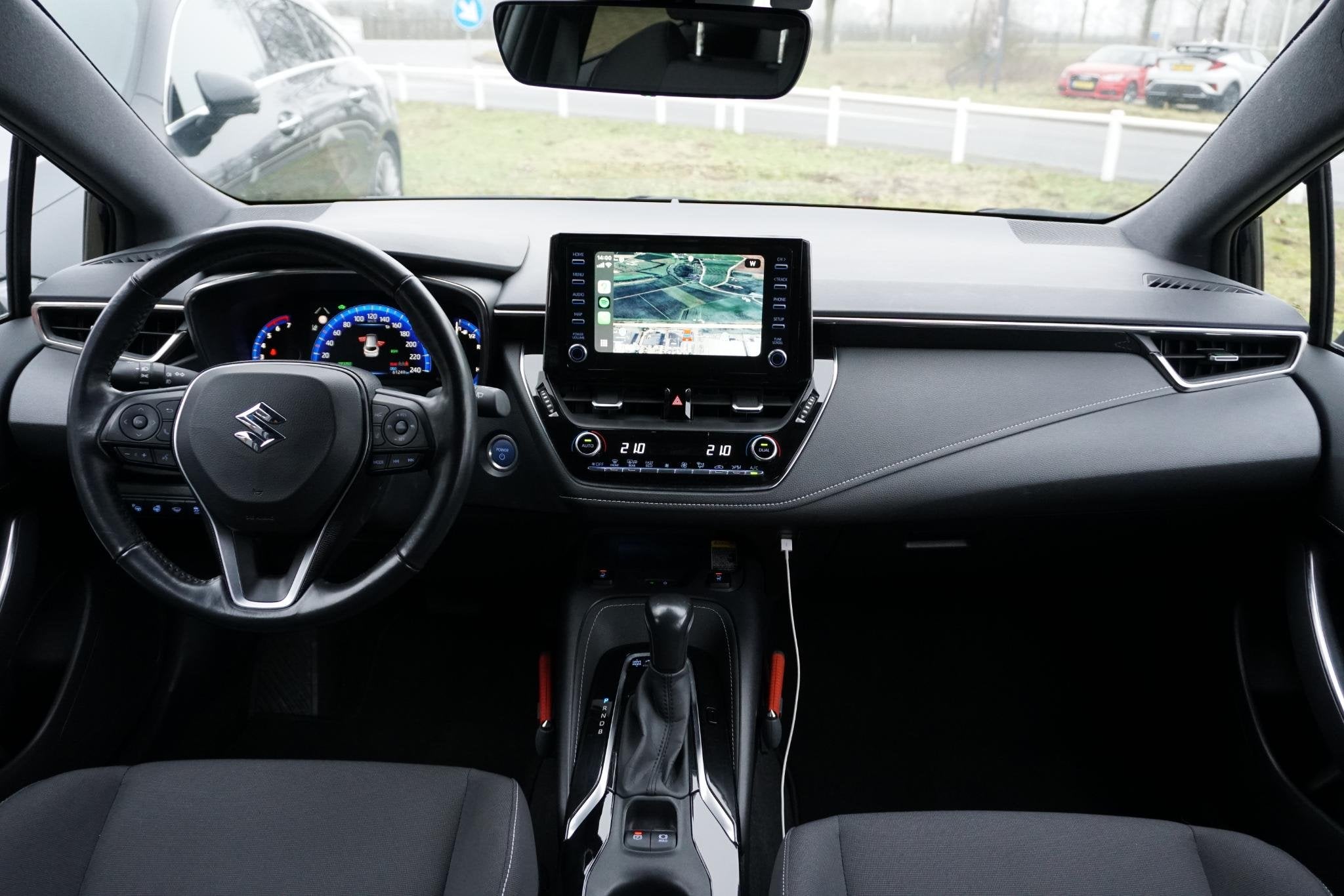 Toyota Corolla 1.8 Hybrid Style + DODEHOEK / STUURVERWARMING, Auto's, Gebruikt, 4 cilinders, Blauw, Corolla