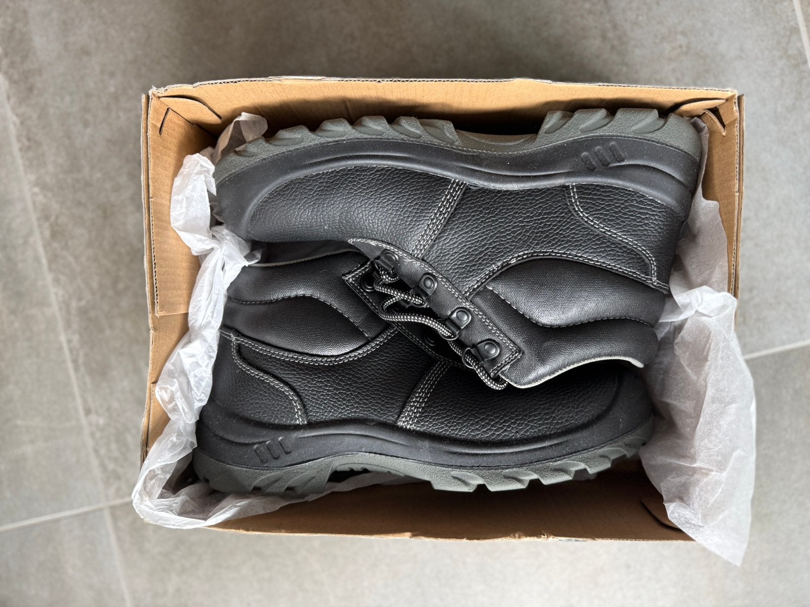 Nieuwe werkschoenen, mt 42, Ophalen, Nieuw