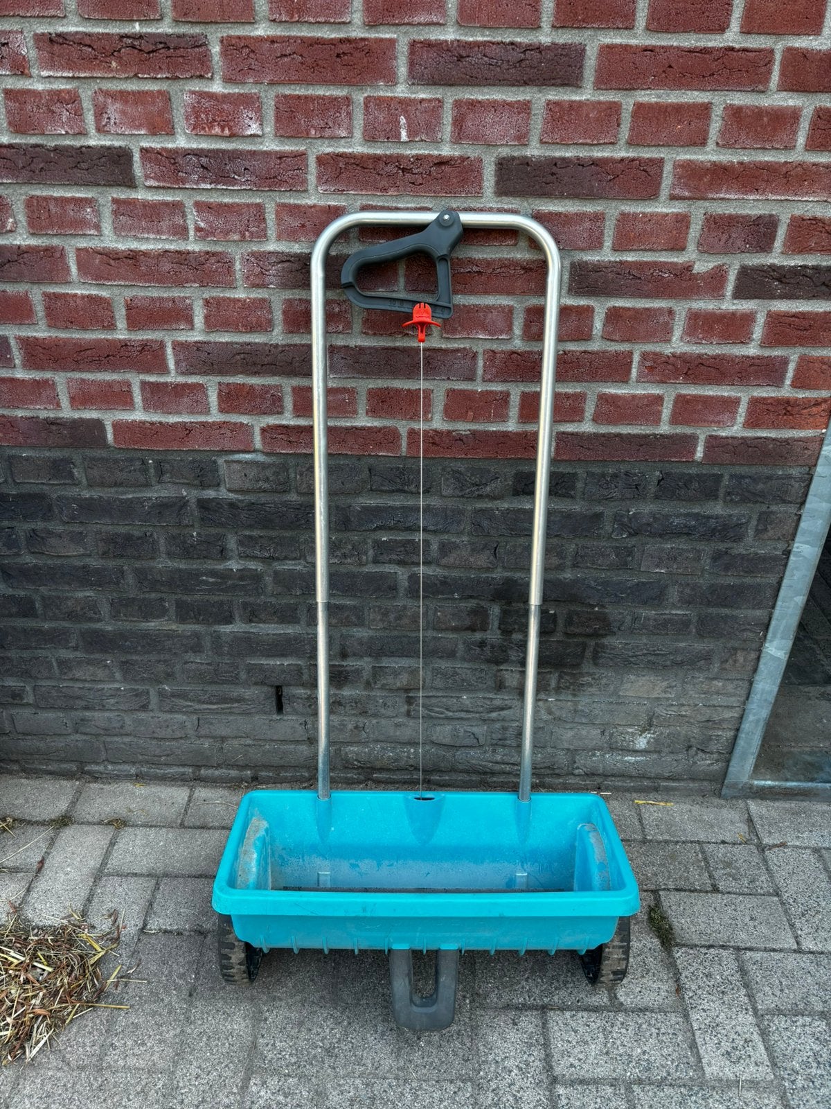 Gardena strooiwagen L 12,5 liter, weinig gebruikt, Ophalen, Zo goed als nieuw