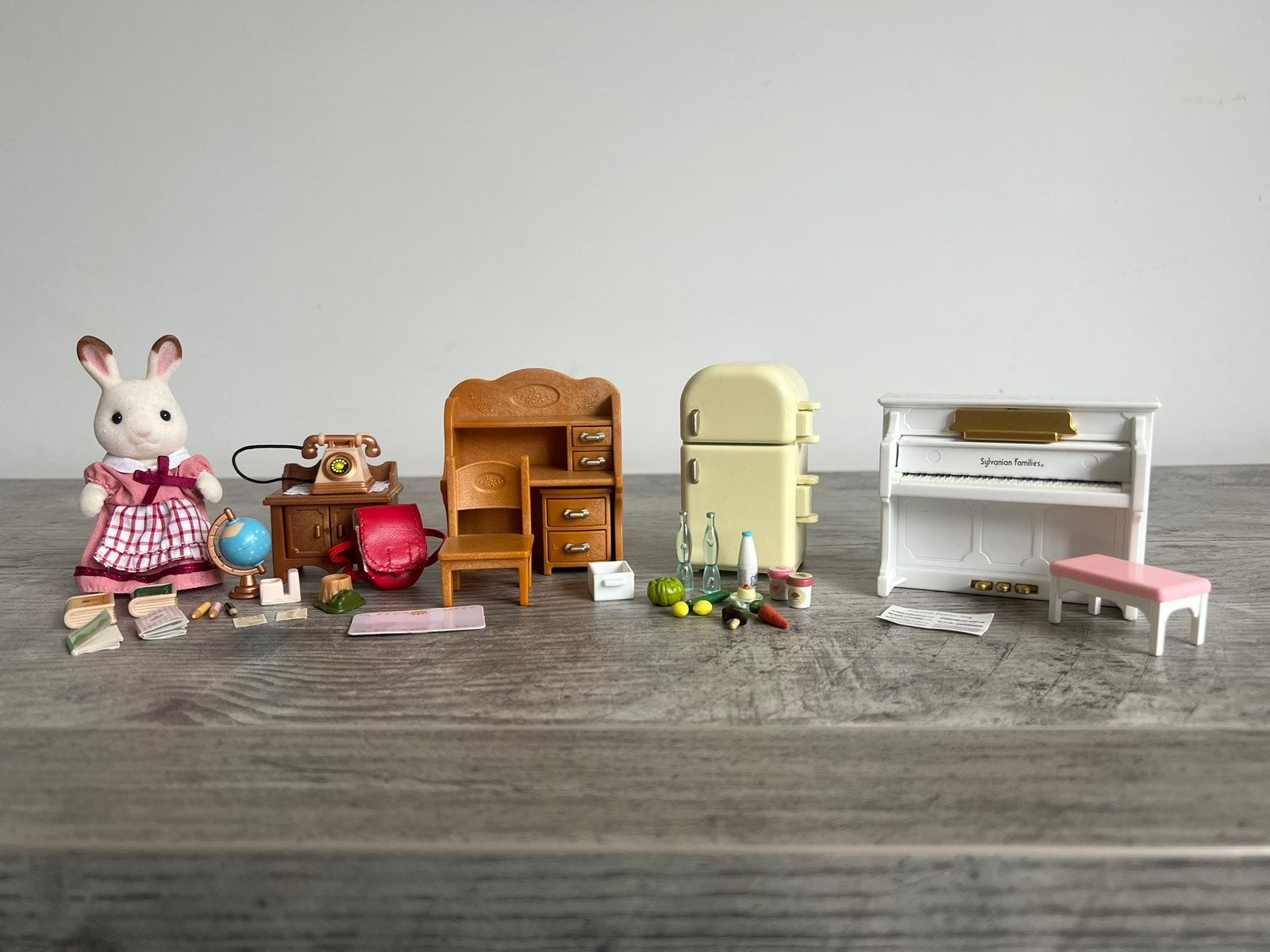 Sylvanian Families Classic Furniture Set 5220, Kinderen en Baby's, Speelgoed | Educatief en Creatief, Ophalen of Verzenden, Zo goed als nieuw
