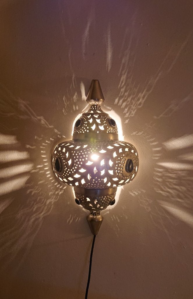 Diverse Oosterse Arabische filligrain gaatjeslamp  wandlamp, Huis en Inrichting, Lampen | Wandlampen, Ophalen of Verzenden, Nieuw