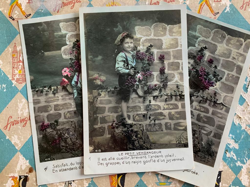 3x Le petit vendangeur - de kleine druivenoogster (EL), Verzamelen, Ansichtkaarten | Themakaarten, Ophalen of Verzenden, Voor 1920