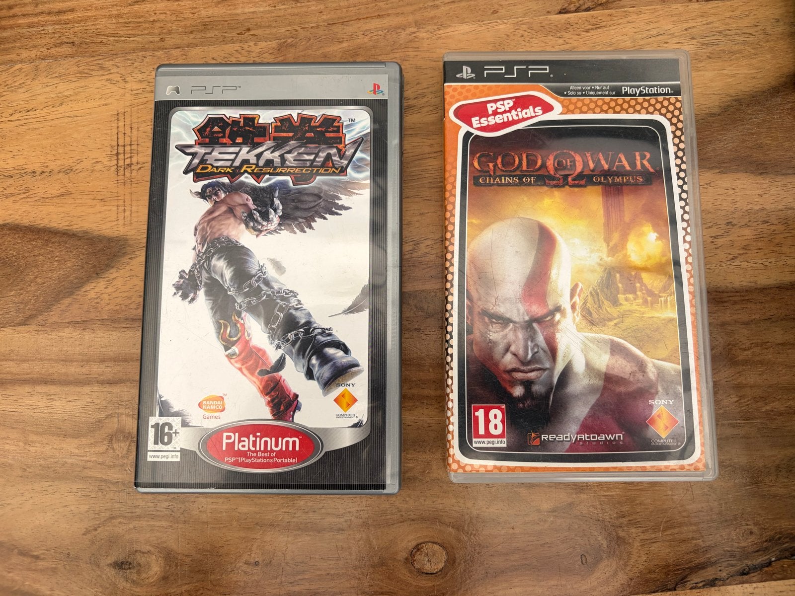 PSP Games: Tekken Dark Resurrection & God of War Chains of O, Ophalen, Vanaf 18 jaar, Vechten, 1 speler