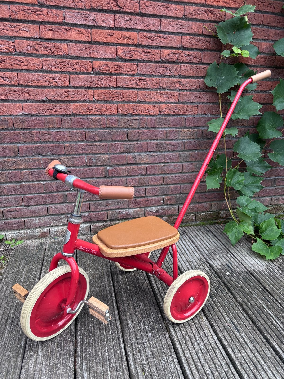 Banwood driewieler - Zo goed als nieuw, Ophalen, Zo goed als nieuw, Duwstang
