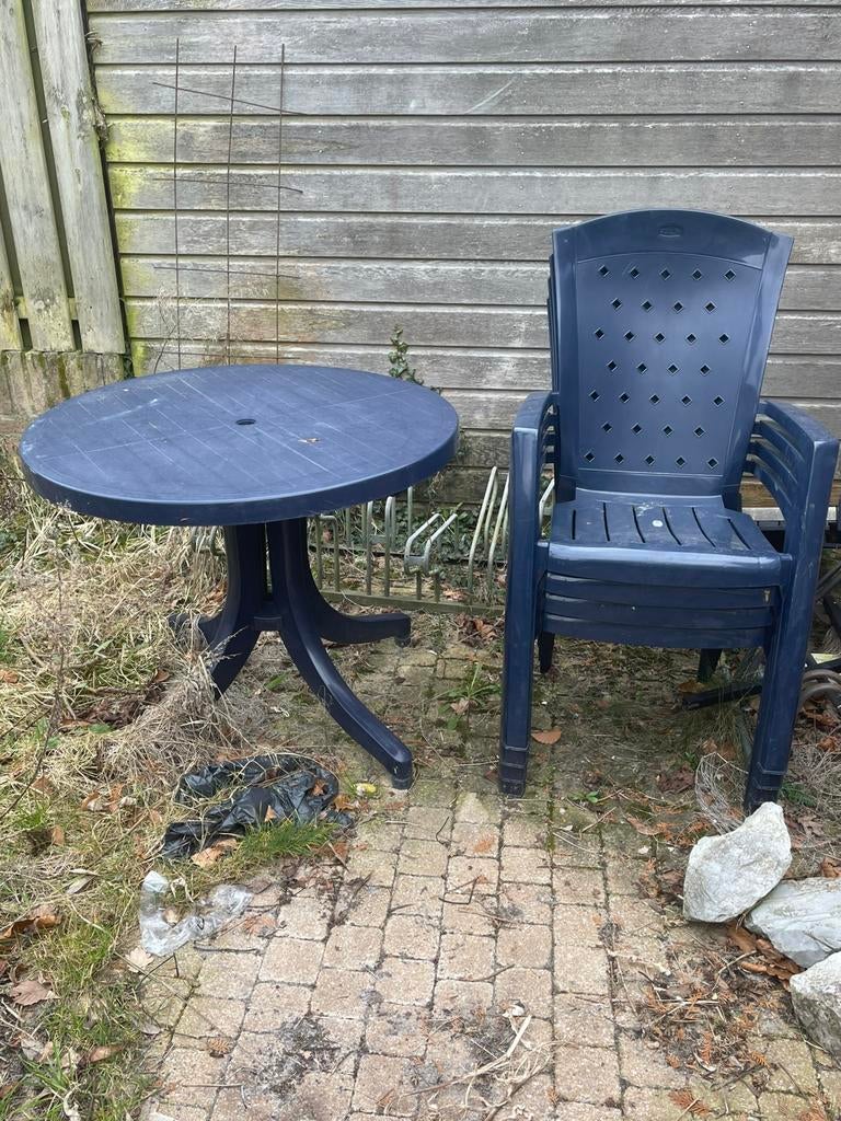 Tuinset tafel + 4 stoelen JARDIN, Ophalen, Zo goed als nieuw, Kunststof, Stapelbaar