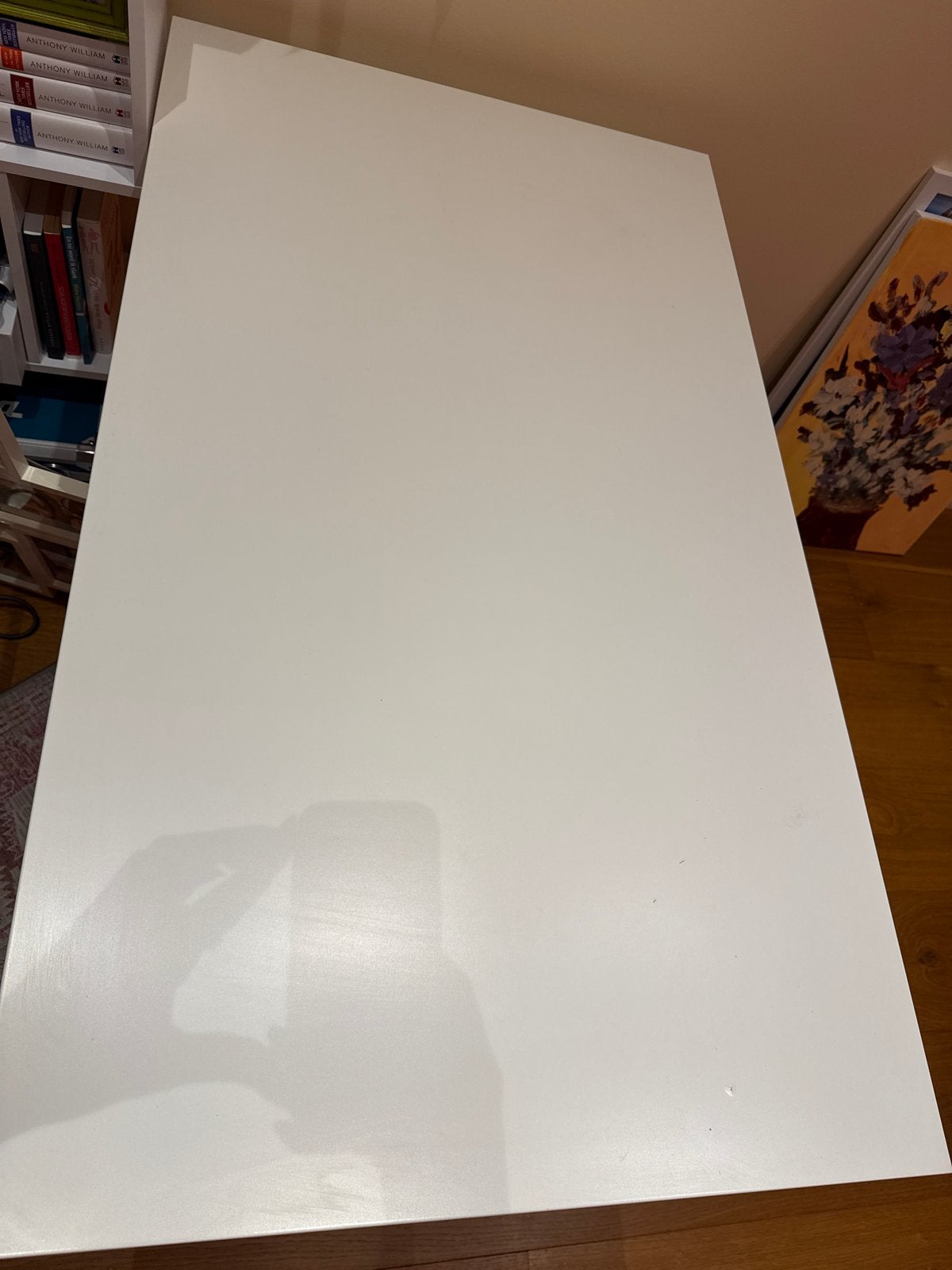 Wit in hoogte verstellbaar bureau met kleine beschadiging, Huis en Inrichting, Ophalen, Zit-sta bureau, Gebruikt, 120 cm