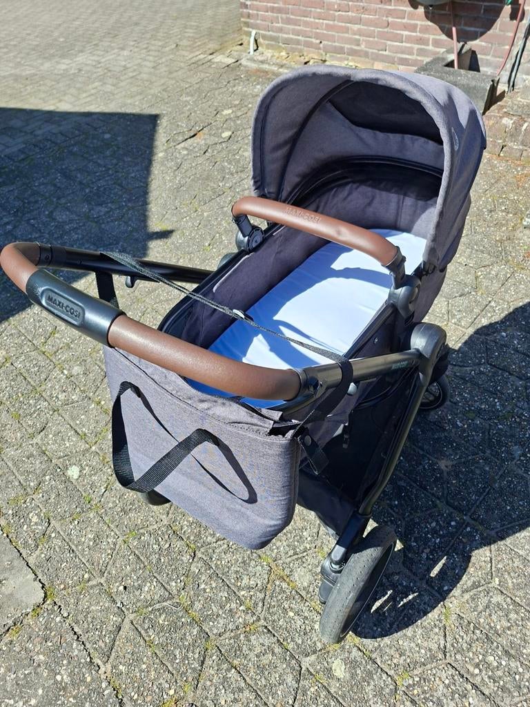 Maxi-Cosi Zelia S 3-in-1 Kinderwagen, Ophalen, Gebruikt, Combiwagen, Verstelbare duwstang