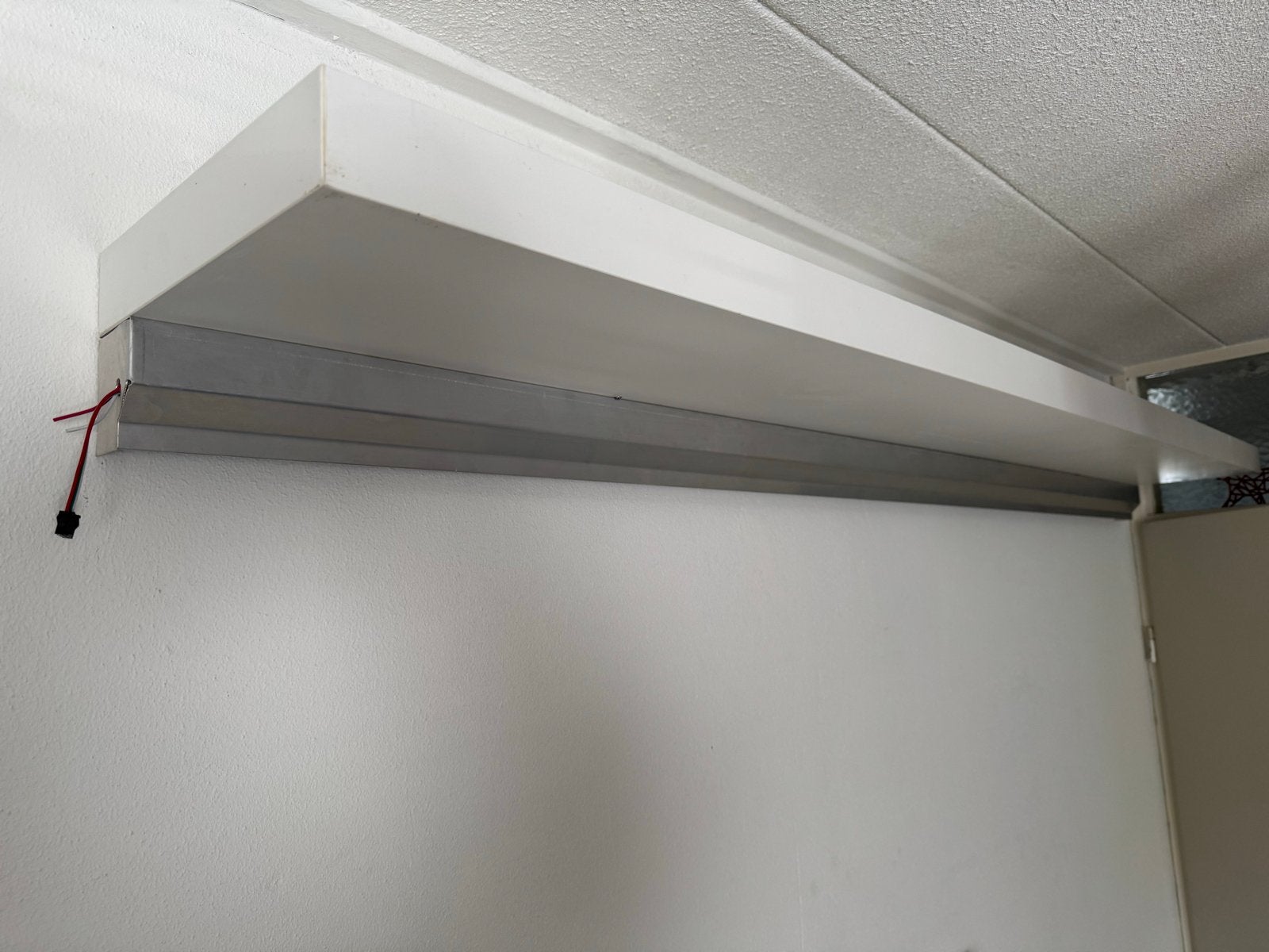 Aluminium profiel LED lichtstrip Ikea lack wandplank, Ophalen, Nieuw, Led-lamp